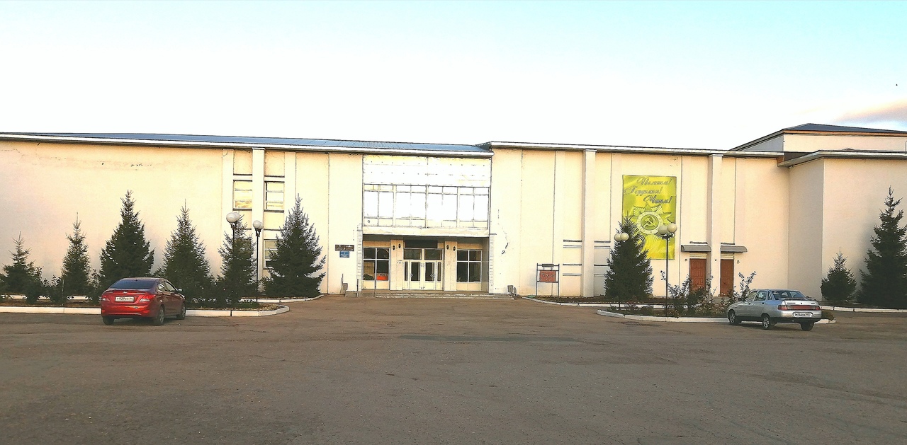 Центральная библиотека р. п. Духовницкого