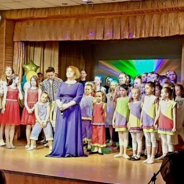 «Малыши карандаши» отчётный концерт детских творческих коллективов