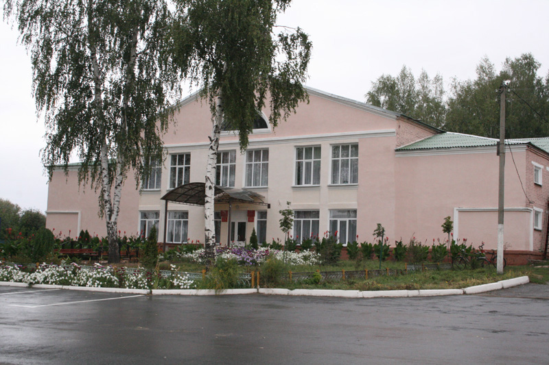 Почаевский сельский модельный дом культуры