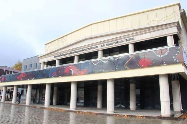 Большой зал Буинского государственного драматического театра