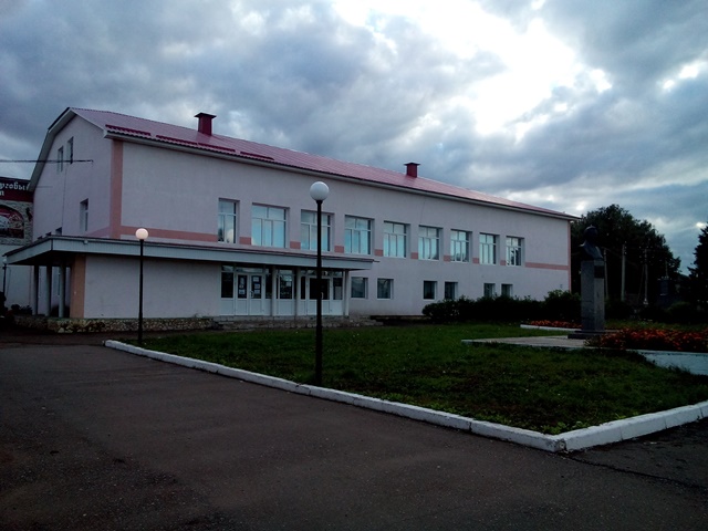 Иванаевская сельская модельная библиотека-филиал № 9