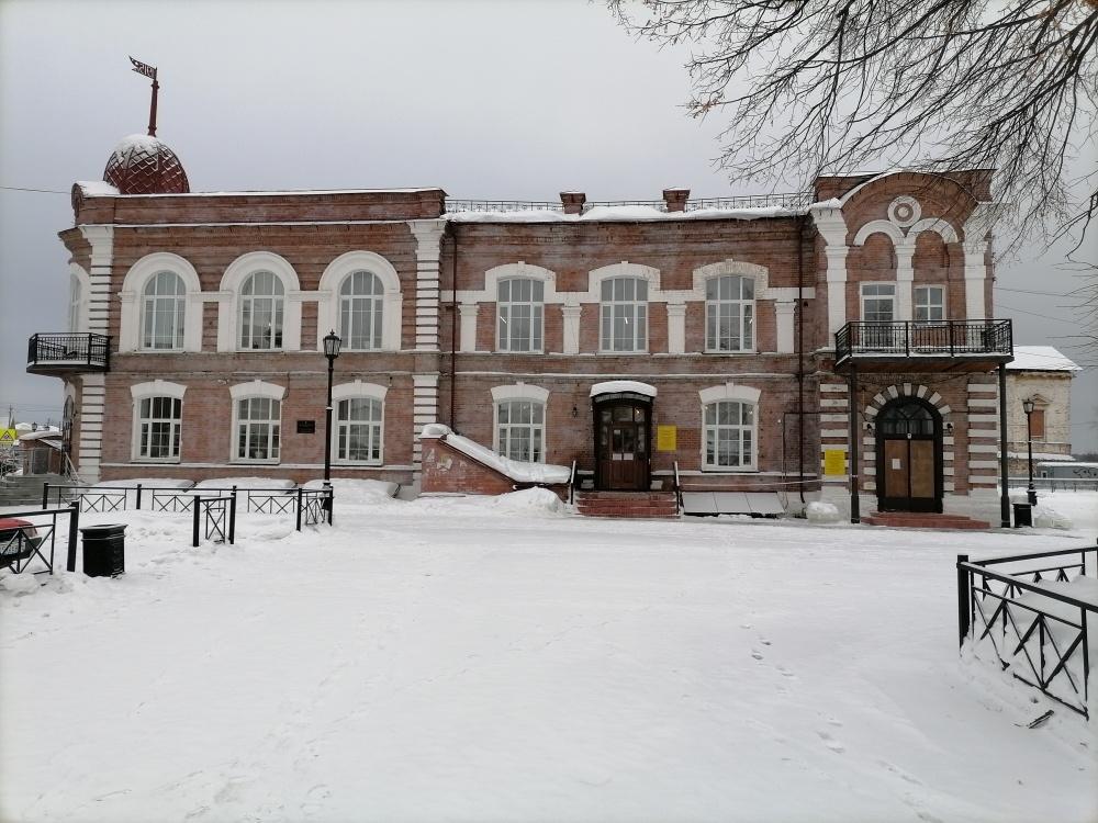 Центральная библиотека им. И. А. Мухлынина