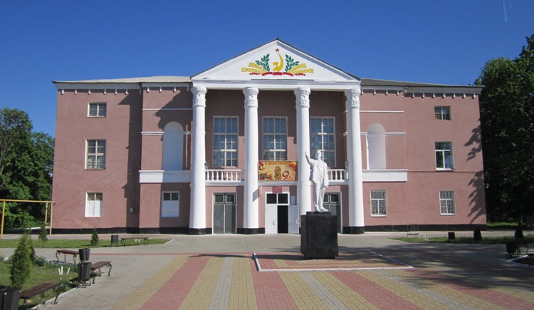 Петровская сельская библиотека