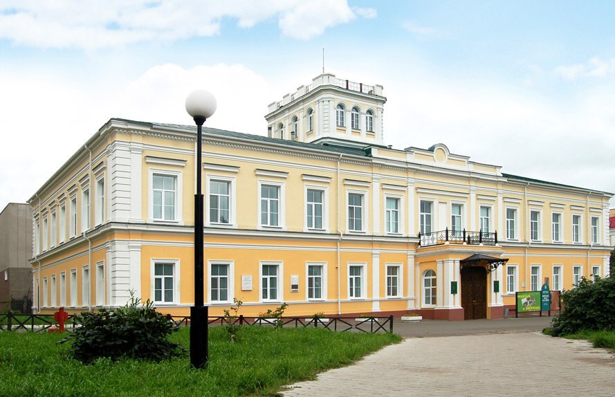 Музей имени М. А. Врубеля – Генерал-губернаторский дворец